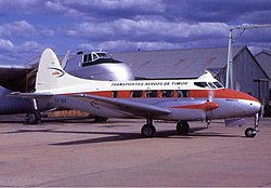 TAT's de Havilland Dove CR-TAG "Manatuto" в аэропорту Бэнкстаун, Сидней, начало 1970-х.