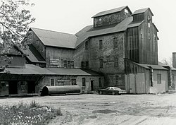 WR Stafford Pabrik Tepung dan Lift Port Hope MI 1987.jpg