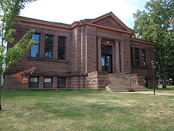 Washburn Halk Kütüphanesi.JPG