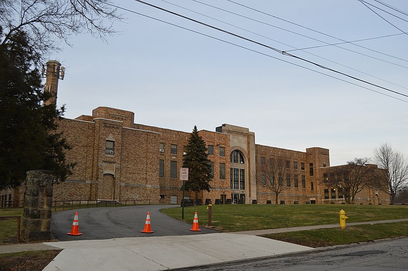 File:Washington Intermediate School, New Castle.jpg