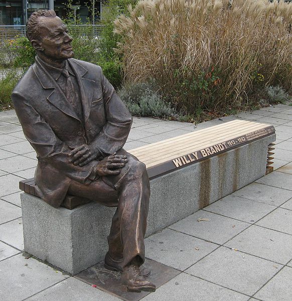 File:Willy Brandt Memorial-Nuremberg.jpg