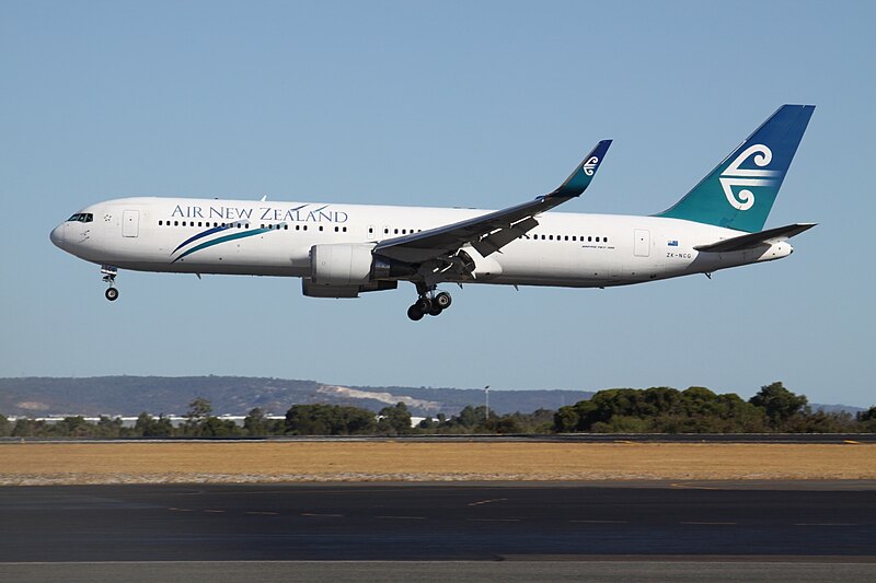 File:ZK-NCG Boeing 767 Air New Zealand (7355271136).jpg