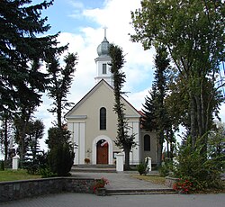 1848'de inşa edilen Sts Peter ve Paul bölge kilisesi.