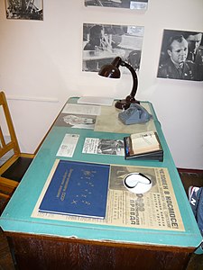 Yu. A. Gagarinin työpöytä hänen toimistossaan Žukovski-akatemiasta