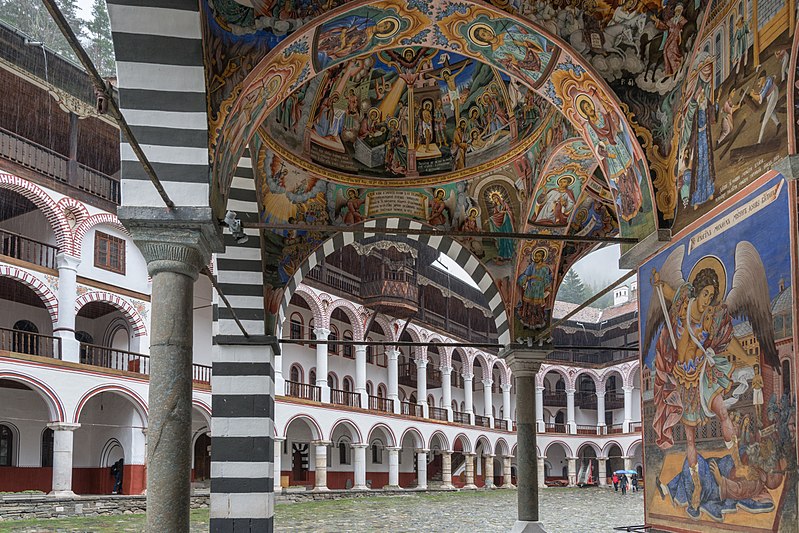 File:Рилския манастир (Rila monastery - Bulgaria) - panoramio (2).jpg