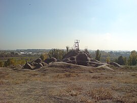 General view of the Shashtepa citadel Shashtepa (obshchii vid).JPG