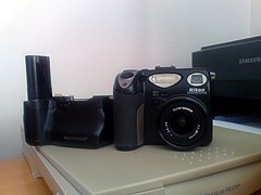 Coolpix 5000 et grip MB-E5000