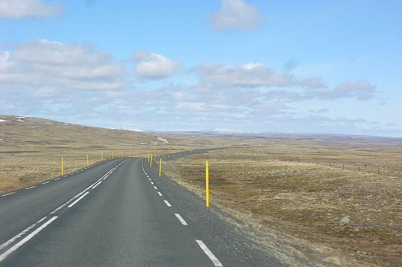 File:2005-05-25 13 01 40 Iceland-Staður.JPG