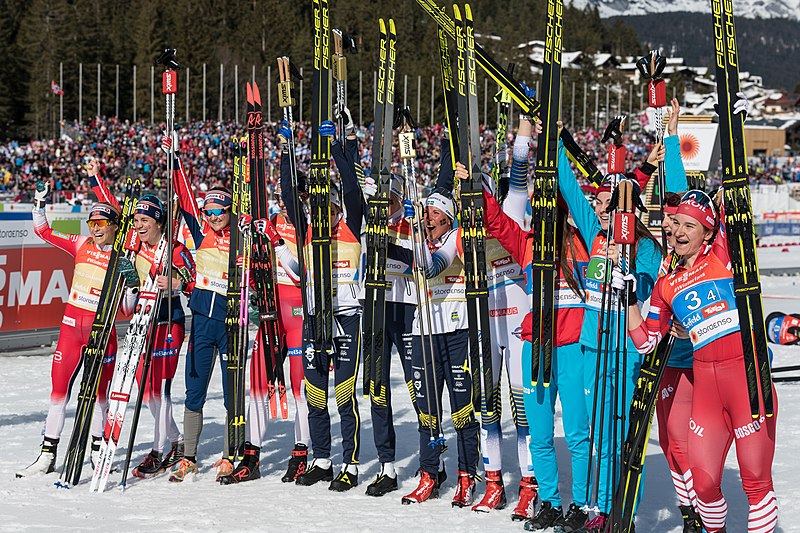 File:20190228 FIS NWSC Seefeld Ladies 4x5km Relay Finish 850 5521.jpg