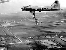 Squadron B-17 dropping food over the Netherlands 390th-b171.jpg