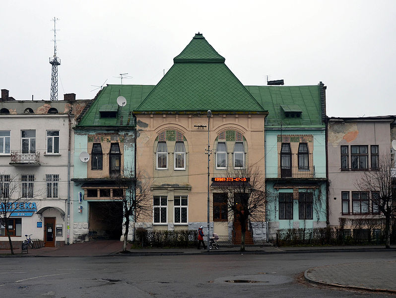 File:3 Shevchenka Street, Kamianka-Buzka (01).jpg