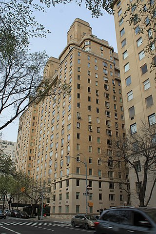<span class="mw-page-title-main">880 Fifth Avenue</span> Residential skyscraper in Manhattan, New York