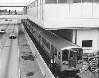 <span class="mw-page-title-main">Lake–Dan Ryan Line</span> Rail rapid transit route in Illinois, US