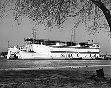 USS APL-31 APL-31 on 23 April 1947.jpg