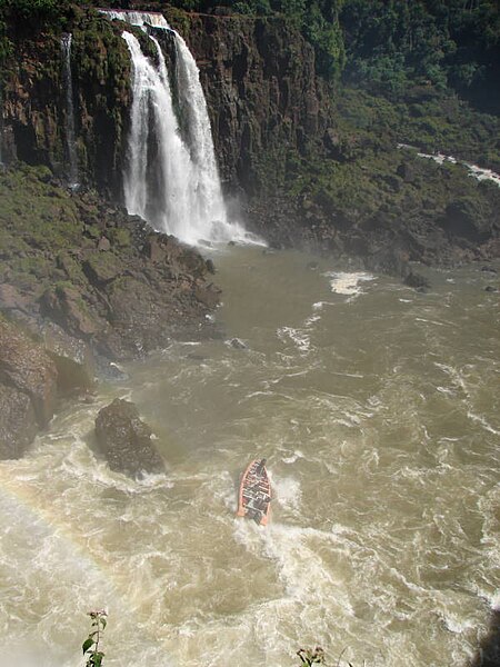 File:AR Iguazu 0610 138 (17215371561).jpg