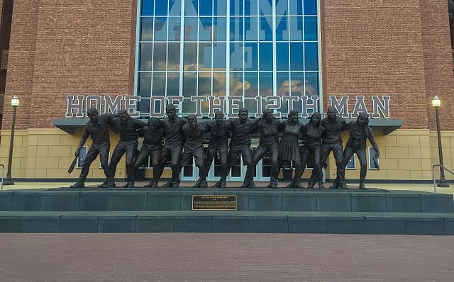 The War Hymn Movement statue erected in 2014