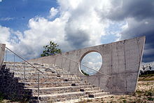 Moderne Kunst nahe dem Bucher Landgraben