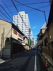 東京都港区 赤坂: 地理, 歴史, 治安対策