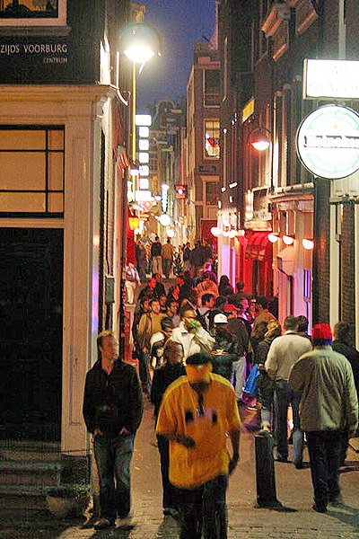 File:Amsterdam red light district.jpg