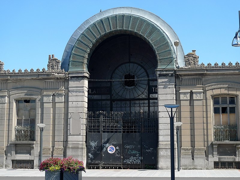 File:Armentières ancien magasin de commerce Mahieu 02.jpg