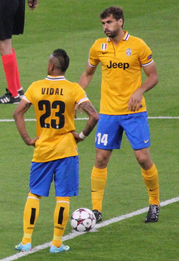 Llorente (right) before a UEFA Champions League match against Real Madrid in 2013