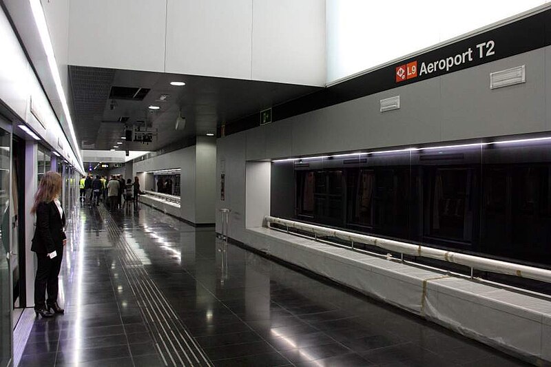 File:At2 metro.jpg