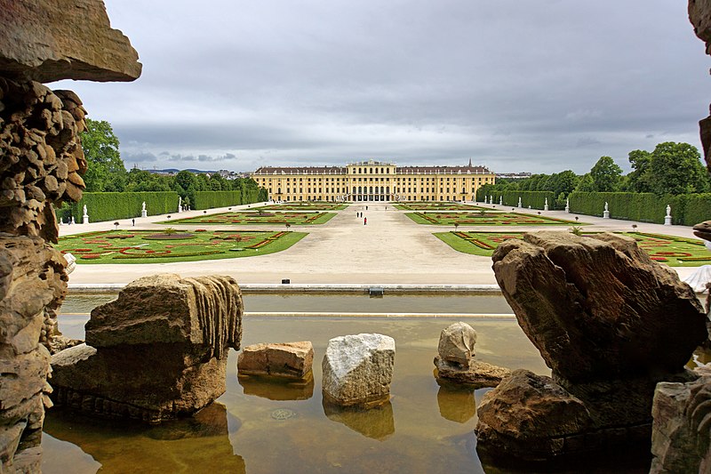 File:Austria-00275 Palace from behind Fountain (9201093792).jpg