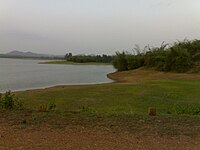 Bachanaki dam 1.jpg