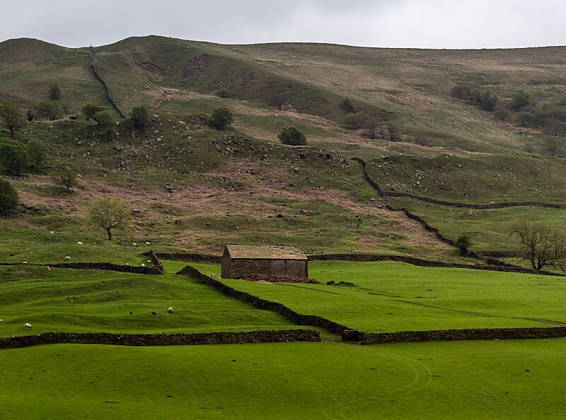 File:Backtor Barn - geograph.org.uk - 4522427.jpg