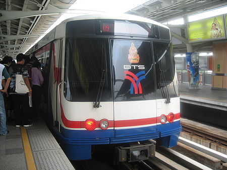 ไฟล์:Bangkok_Skytrain_exterior.JPG