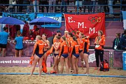 Deutsch: Beachhandball bei den Olympischen Jugendspielen 2018; Tag 5, 10. November 2018; Mädchen, Hauptrunde - Chinese Taipei (Taiwan)-Niederlande 1:2 English: Beach handball at the 2018 Summer Youth Olympics at 11 October 2018 – Girls Main Round – Chinese Taipei (Taiwan)-Netherlands 1:2