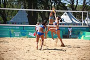 Deutsch: Beachvolleyball bei den Olympischen Jugendspielen 2018; Tag 8, 14. Oktober 2018; Mädchen, Achtelfinale – Mexiko-China 0:2 (15–21/16–21) English: Beach volleyball at the 2018 Summer Youth Olympics at 14 October 2018 – Girls Round of 16 – Mexico-China 0:2 (15–21/16–21)