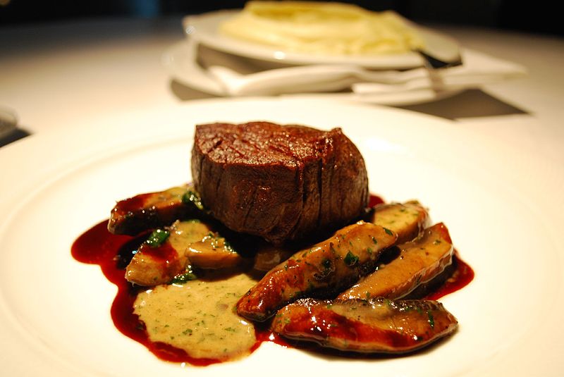 File:Beef tenderloin - Guillaume at Bennelong.jpg