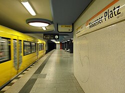 Nauener Platz (metrostation)