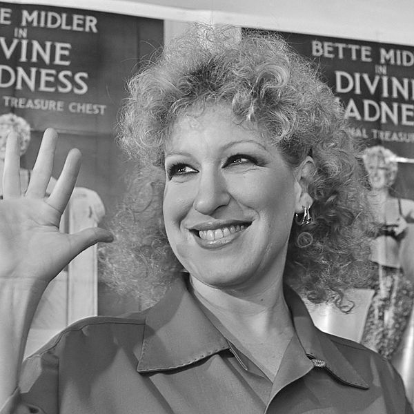 File:Bette Midler (1981).jpg