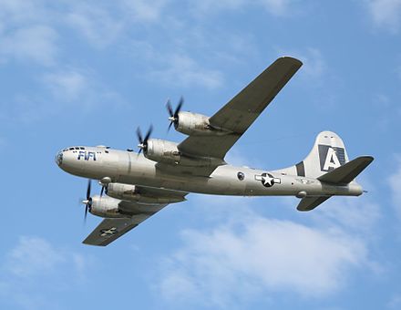 Б 29 ростов. Самолет b-29 Superfortress. Боинг б-29 Суперкрепость. Боинг б 29 Суперфортресс. B29 самолет бомбардировщик.