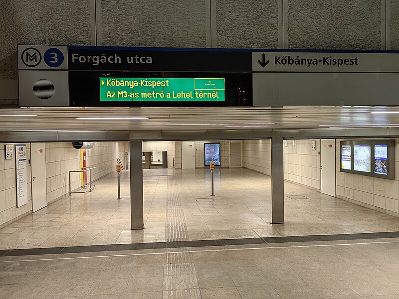 File:Budapest, M3 metró, Forgách utca, 20.jpg