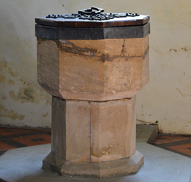 File:Burnham Overy Town, St Clement's Church, The Norman font - geograph.org.uk - 4472663.jpg