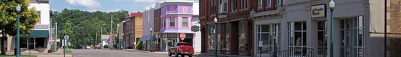 File:Caldwell Ohio Main Street (Wikivoyage).jpg