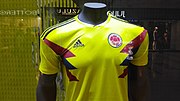 Miniatura para Uniforme de la selección de fútbol de Colombia