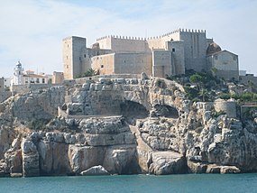 Castillo de Peñíscola desde el mar.jpg