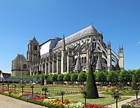 Cathédrale de Bourges (Cher).jpg