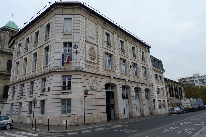 File:Centre de secours Bitche, Paris 19 October 2015 003.jpg