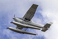 Cessna 182Q floatplane