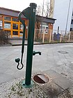 Charlottenburg Kuno-Fischer-Strasse water pump.jpg