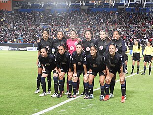 The Chivas Femenil starting lineup that played the first leg of the Apertura 2017 final against Pachuca. Chivas Femenil Campeon.jpg