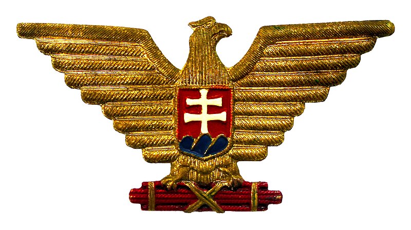 File:Ciapkovy odznak vojnovej Slovenskej republiky 1939-1944.jpg