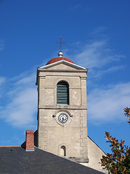 File:Clocher de l'église d'Aureilhan (Hautes-Pyrénées, France).JPG