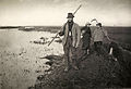 Engelse boeren, foto door Peter Henry Emerson.  1886