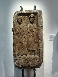 Camponeses em trajes galo-romanos (museu arqueológico)